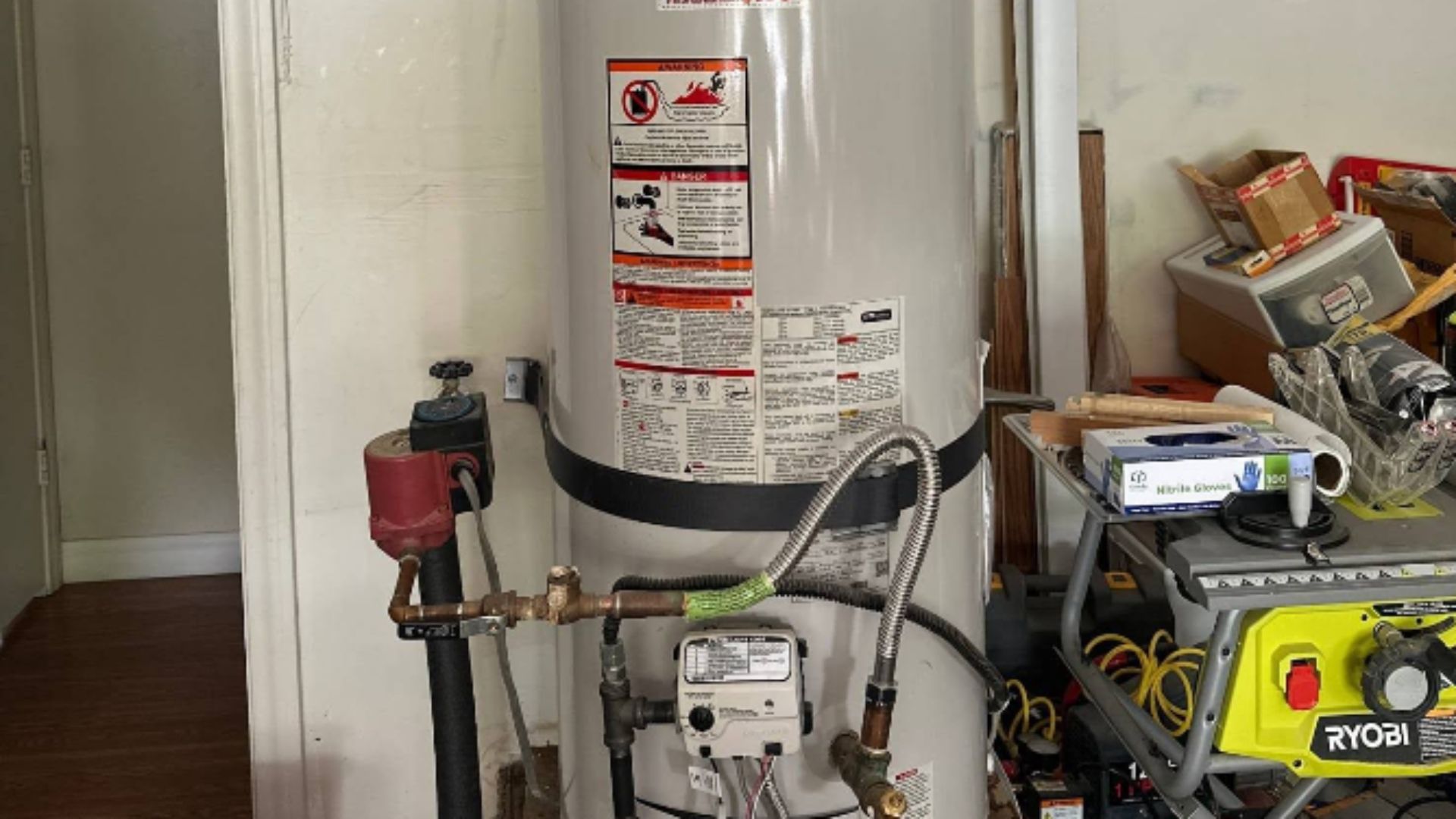 Why Las Vegas Homes Need Special Indoor Air Quality Solutions (And What Actually Works)